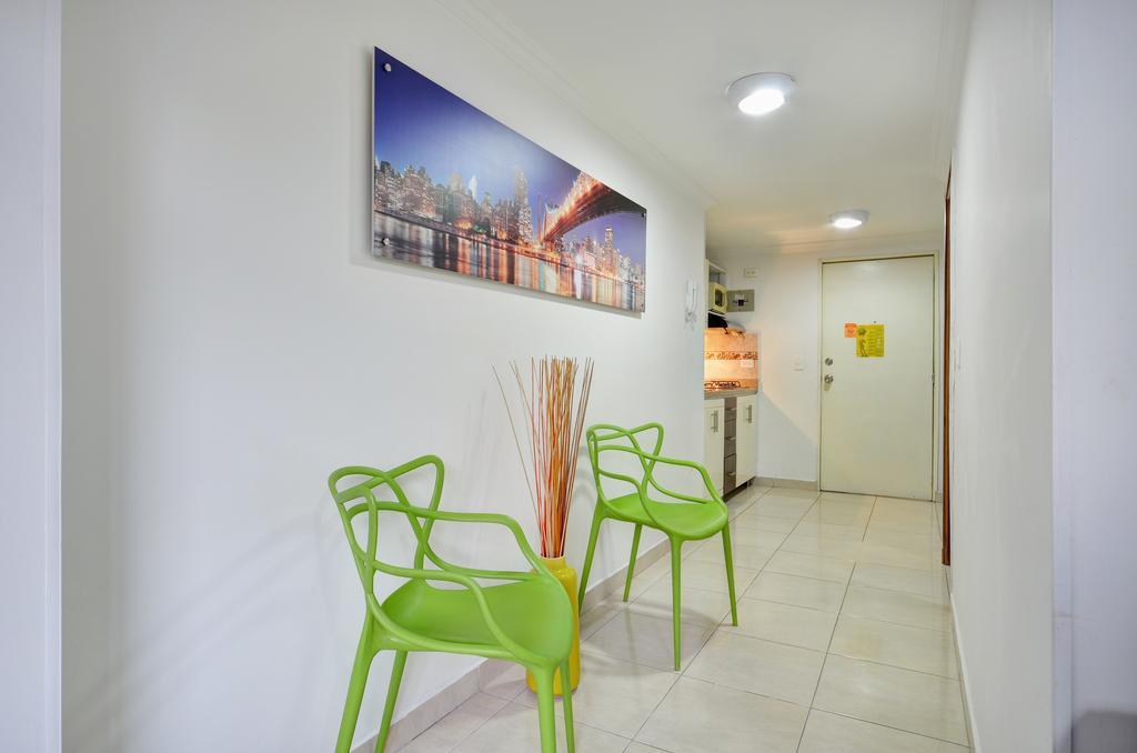 Apartamentos Amoblados Jg De La 70 เมเดยิน ภายนอก รูปภาพ