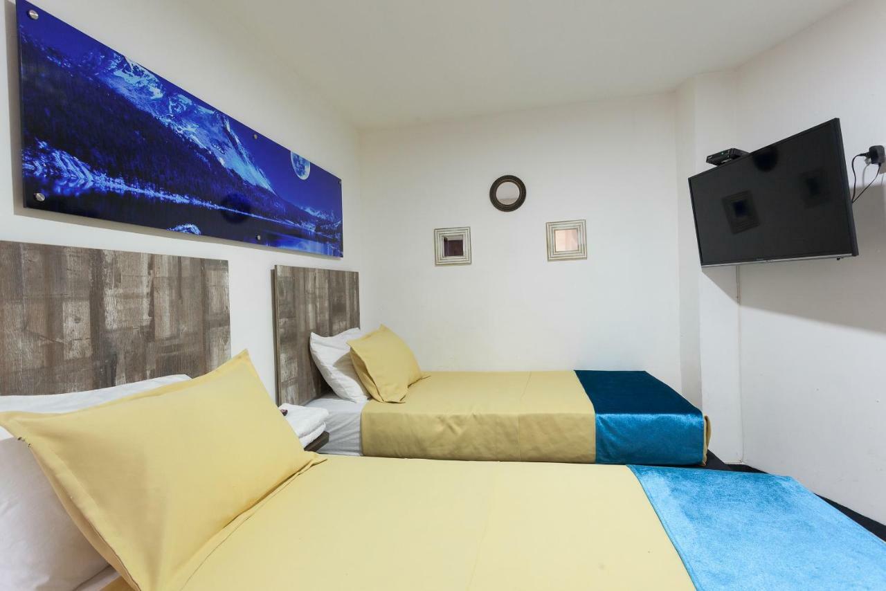 Apartamentos Amoblados Jg De La 70 เมเดยิน ภายนอก รูปภาพ