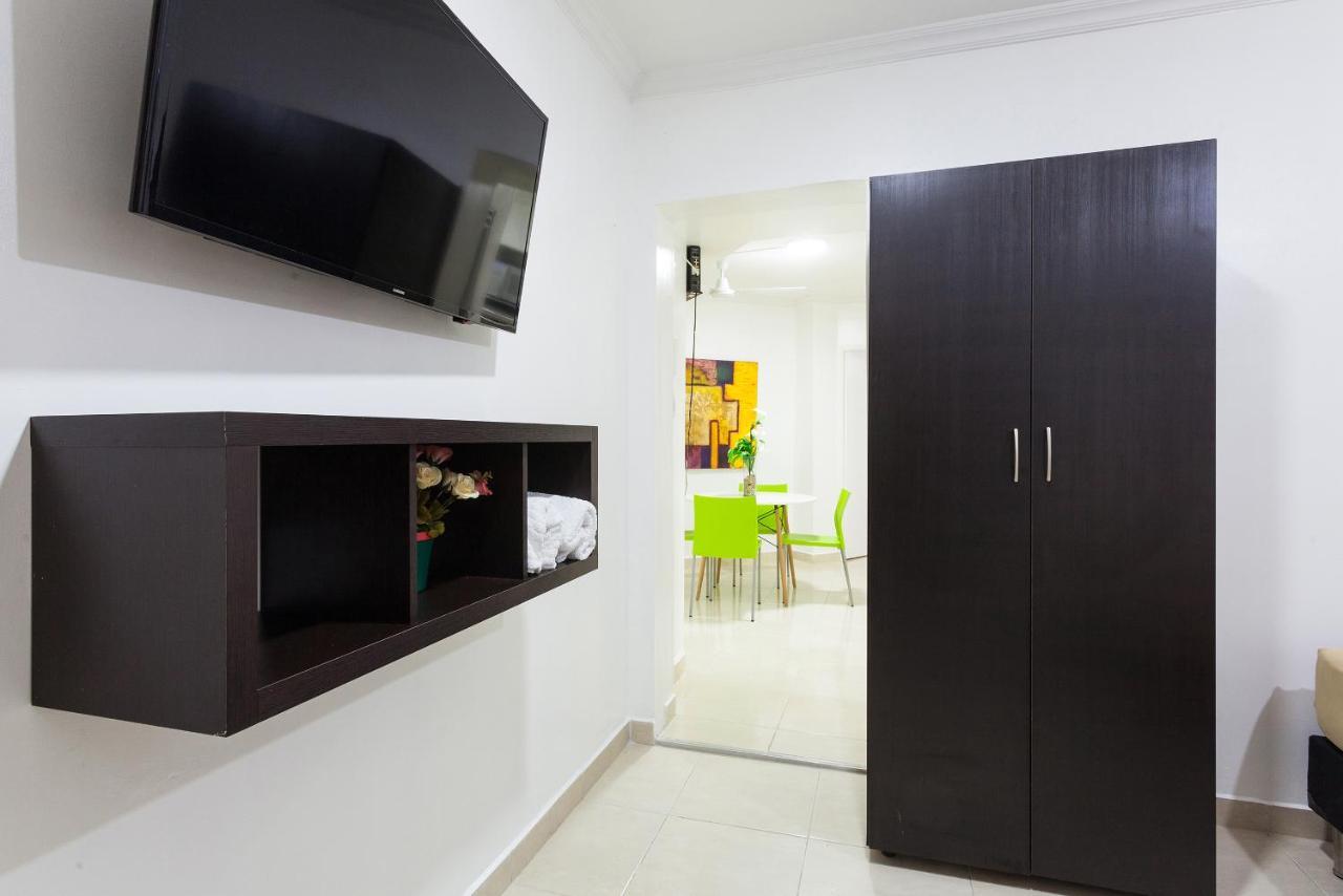 Apartamentos Amoblados Jg De La 70 เมเดยิน ภายนอก รูปภาพ